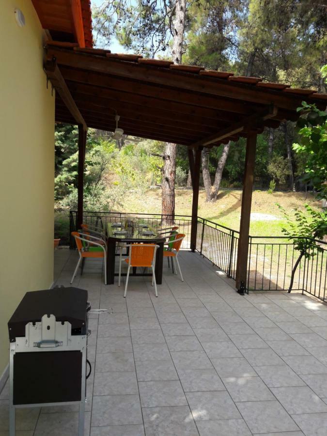 Villa Leo Glykadi Bagian luar foto